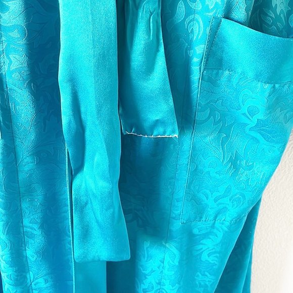 Victoria’s Secret Yellow Lable Green Robe - Picture 13 of 14